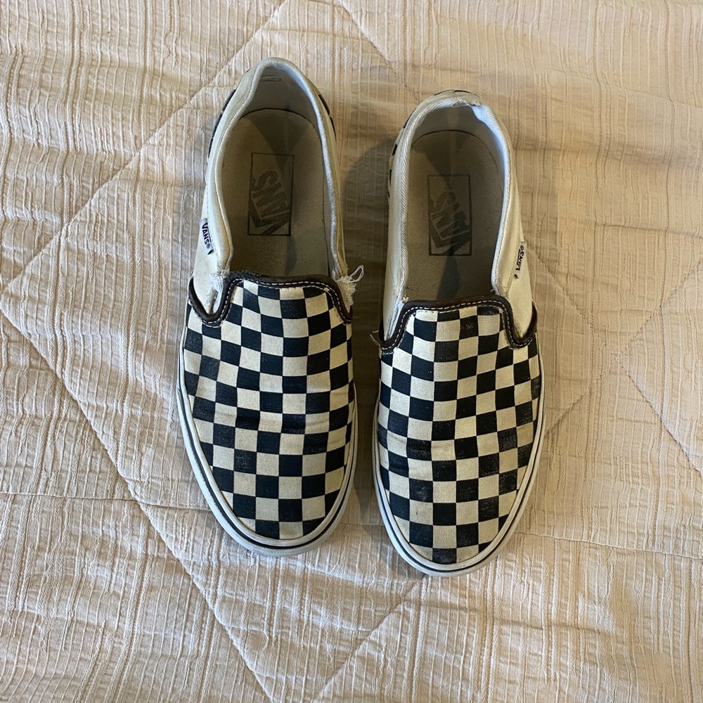 checkered vans